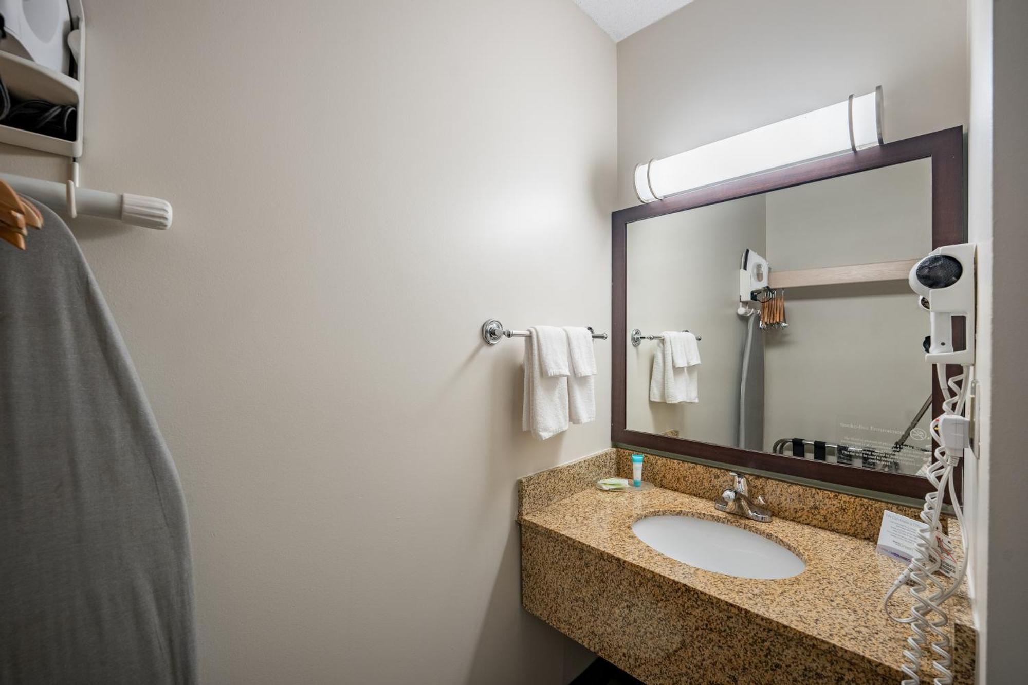 Hfx Airport Hotel Enfield Exterior foto